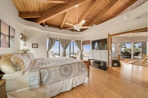 5 bedrooms, iron/ironing board, WiFi, bed sheets