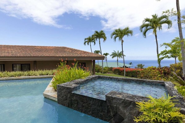 Pool - Hale Nene | Pool, Hot Tub & Ocean Views! (Kailua Kona)