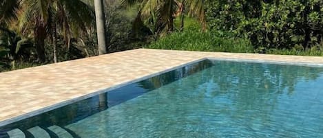 Utomhuspool