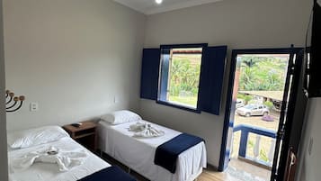 Chambre Deluxe avec lits jumeaux | Espace de travail pour ordinateur portable, Wi-Fi gratuit