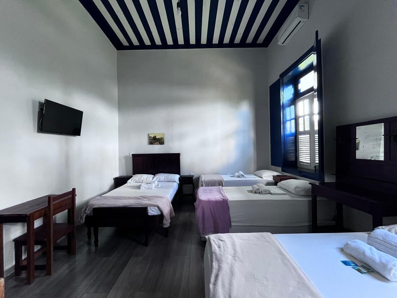 Superior Room | Laptop workspace, free WiFi