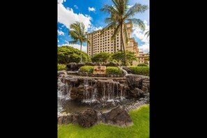 Property grounds - Hale Kai | Pampered Ko Olina Villa (Kapolei)