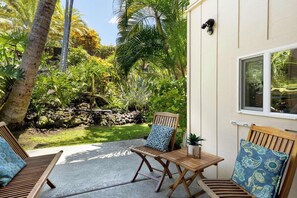 Terrace/patio - Surf & Racquet Club #24 | New Beds, New You! (Kailua-Kona)