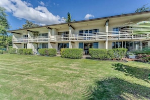 Exterior - Kona White Sands A4 | Romantic Ocean View! (Kailua Kona)
