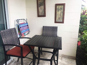 Outdoor dining - Kona White Sands A4 | Romantic Ocean View! (Kailua Kona)