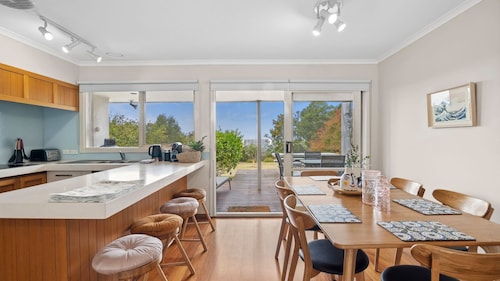 Surfside Serenity - A coastal haven near the beach
