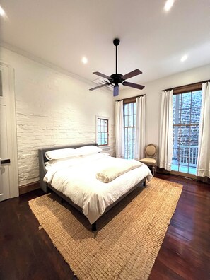 2 Schlafzimmer, Bügeleisen/Bügelbrett, kostenloses WLAN, Bettwäsche