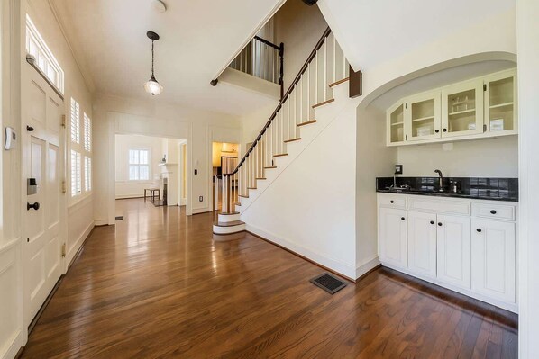 Interior - Group Getaway in a Grand Historic Home | Sleeps 10 | 15 minutes to Fort Benning (Columbus)