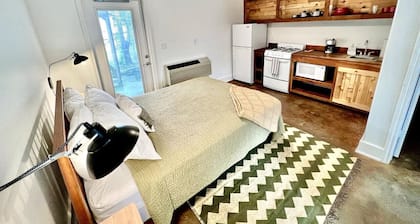 Amazing studio at Red Owl Courts