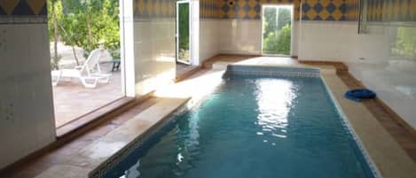 Piscine couverte