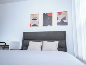 1 bedroom, desk, iron/ironing board, free WiFi