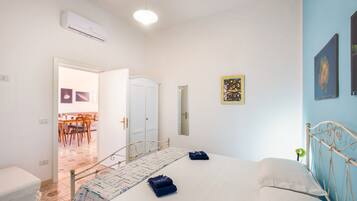 2 chambres, Wi-Fi gratuit, draps fournis