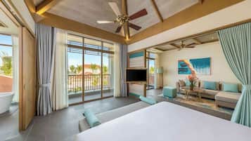 3 bedrooms, individually decorated, individually furnished, bed sheets