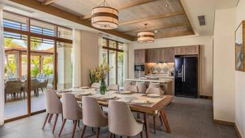 Villa, Multiple Beds, Pool Access, Pool View (Fusion 3BDR Oc. Pr.) | Dining