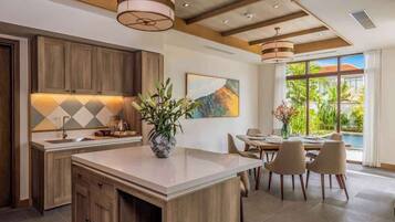 Villa, Multiple Beds, Pool Access, Pool View (Fusion 2BDR) | Dining