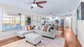 Televisor intel·ligent i llar de foc