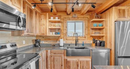 NEW! Mountain Cabin Near Trails, Skiing & Yellowstone