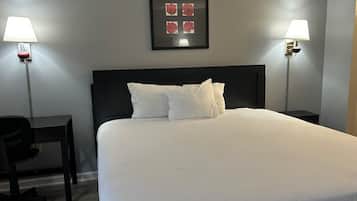 책상, 암막 커튼, 다리미/다리미판, 무료 WiFi