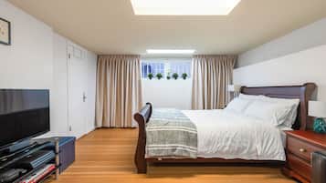 2 dormitorios, tabla de planchar con plancha, wifi gratis y ropa de cama