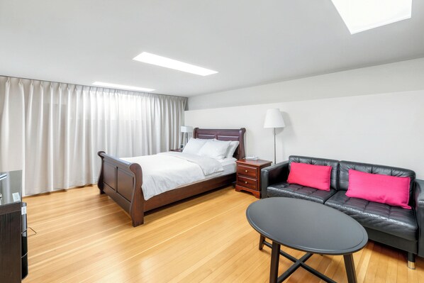 2 chambres, fer et planche Ă repasser, Wi-Fi gratuit, draps fournis