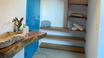 Comfort Suite | 1 bedroom, free WiFi