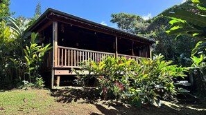 Exterior - Bungalow créole en pleine nature (Petit-Bourg)