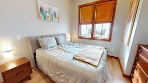 1 bedroom, WiFi, bed sheets