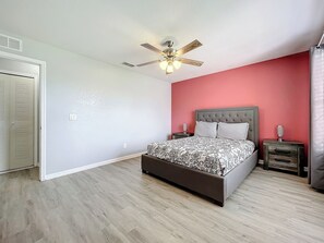 3 soveværelser, Wi-Fi, sengetøj