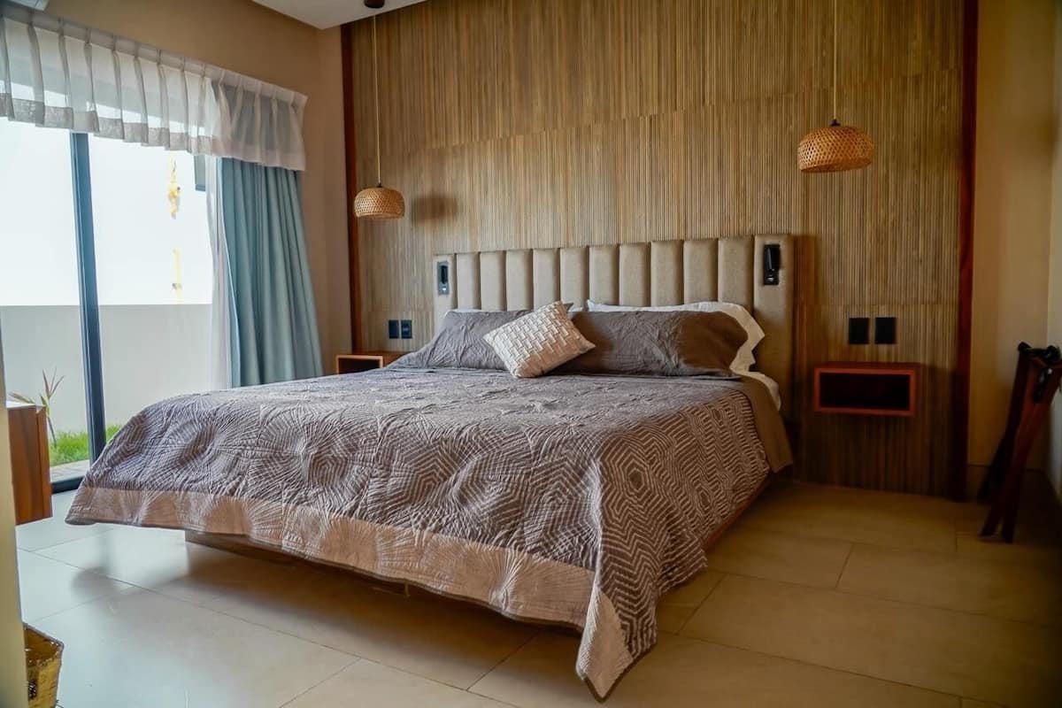 2 bedrooms, free WiFi
