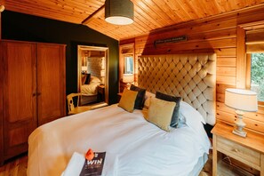 2 soverom, strykejern/-brett, wi-fi (inkludert) og sengetøy