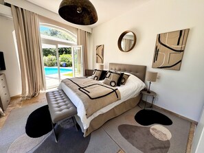 9 bedrooms, iron/ironing board, travel cot, WiFi