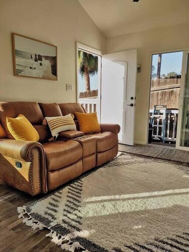 Stylish Relaxation-Panoramic Views-Private OASIS!