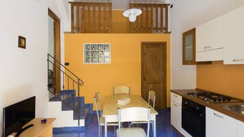 Kühlschrank, Ofen, Herdplatte, Toaster