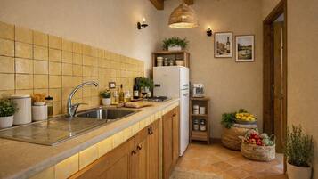 Kühlschrank, Ofen, Herdplatte, Toaster