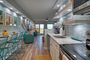 House (2 Bedrooms) | Interior - 2 Beachfront Condos, Pool, Tennis/pickleball, Gulf View Island Retreat Complex (Port Aransas)