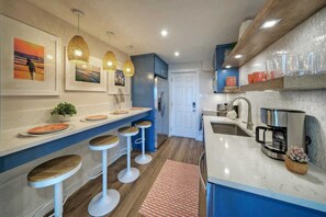 Casa (2 Bedrooms) | Interior