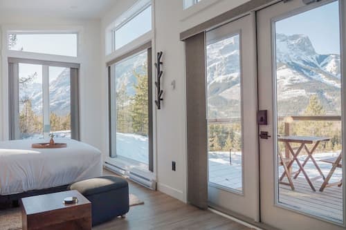SkyBox Cabin | Literie hypoallergénique, lit avec matelas à plateau-coussin