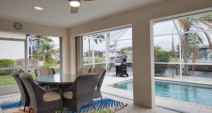 Welcome to our Dolphin Dream House. Enjoy the many passing boats and sea life.