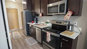 Microwave, oven, stovetop, dishwasher