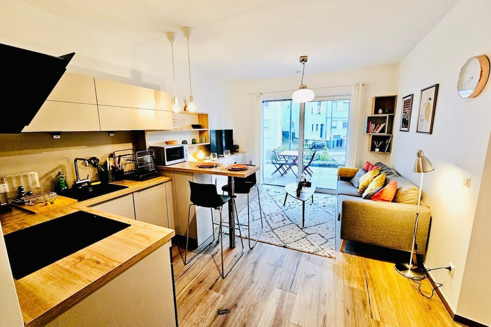 Lovely 1 bedroom flat with terrace