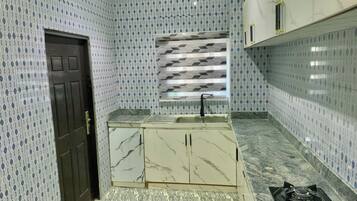 Micro-ondes, plaque de cuisson