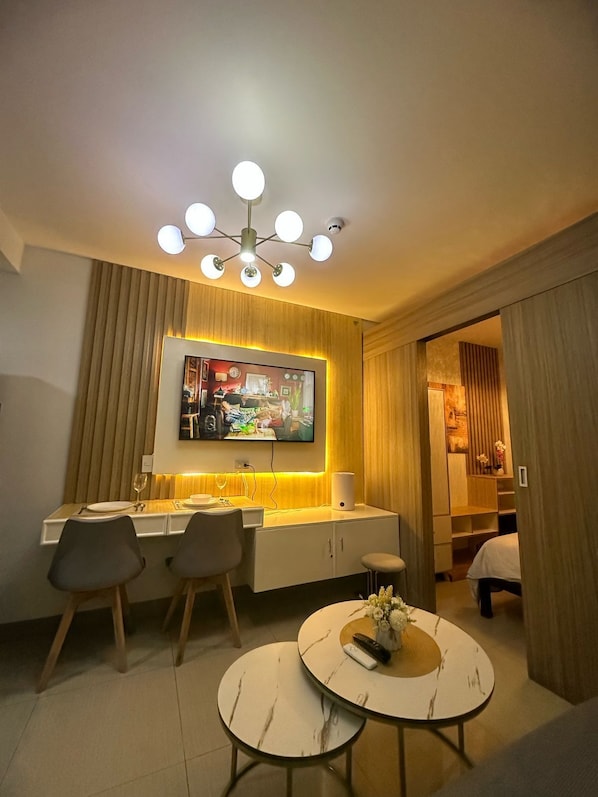 1 bedroom, iron/ironing board, travel crib, free WiFi