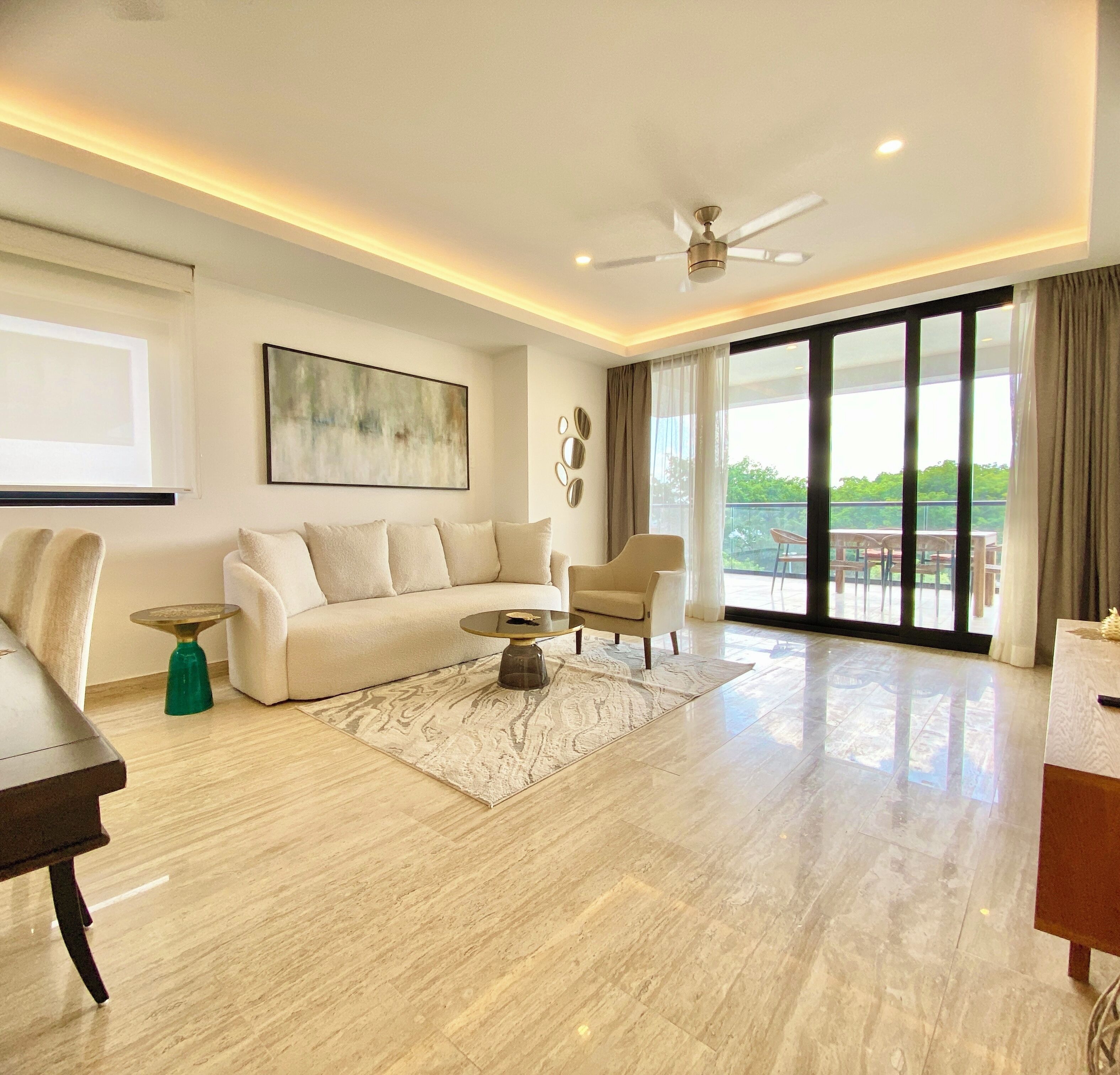 Deluxe Apartment, 3 Bedrooms, Pool View | Living area