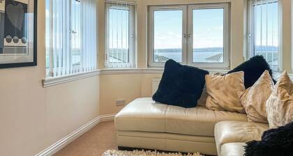 5 Schlafzimmer Unterkunft in Montrose