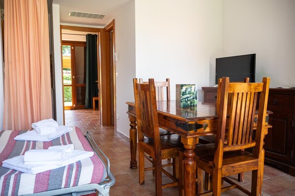 1 bedroom, free WiFi, bed sheets, wheelchair access