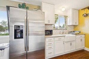 Micro-ondas, fogão, cooktop