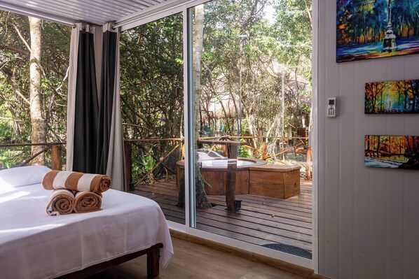 1 bedroom, WiFi - Romantic Getaway in the Jungle with AC (Akumal-San Martin-Akumal)