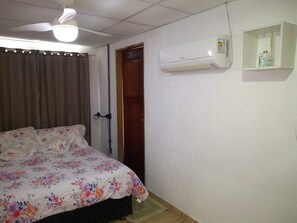 1 Schlafzimmer, kostenloses WLAN, Bettwäsche
