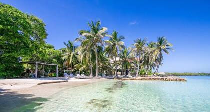 Habitación Standard Cabaña SalSiPuedes (Playa Privada)