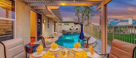 Outdoor pool, a heated pool